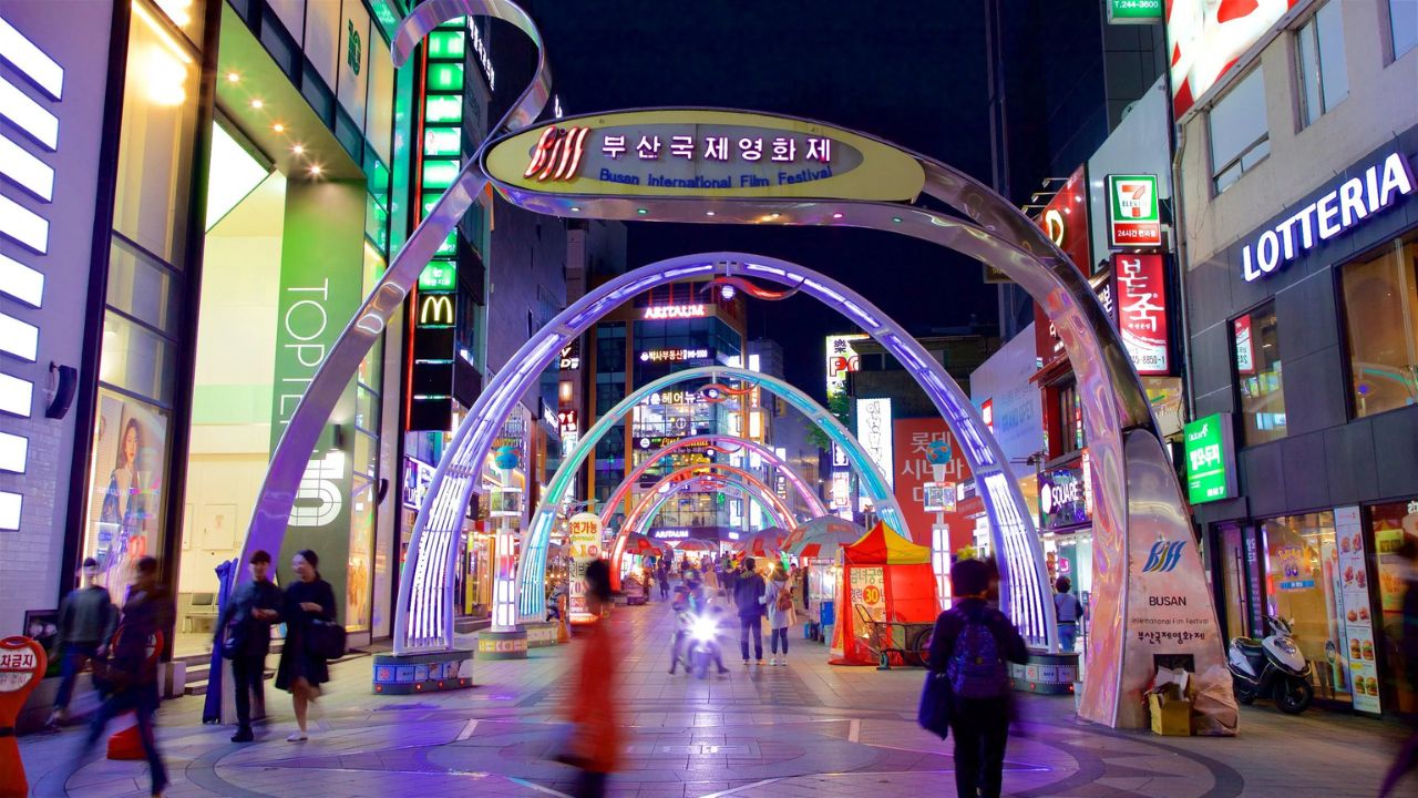 남포동 거리 모습